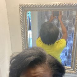 Salon 215 Elite - My first time visiting this salon and I paid 50 for a head full of frizz I hate wasting money.