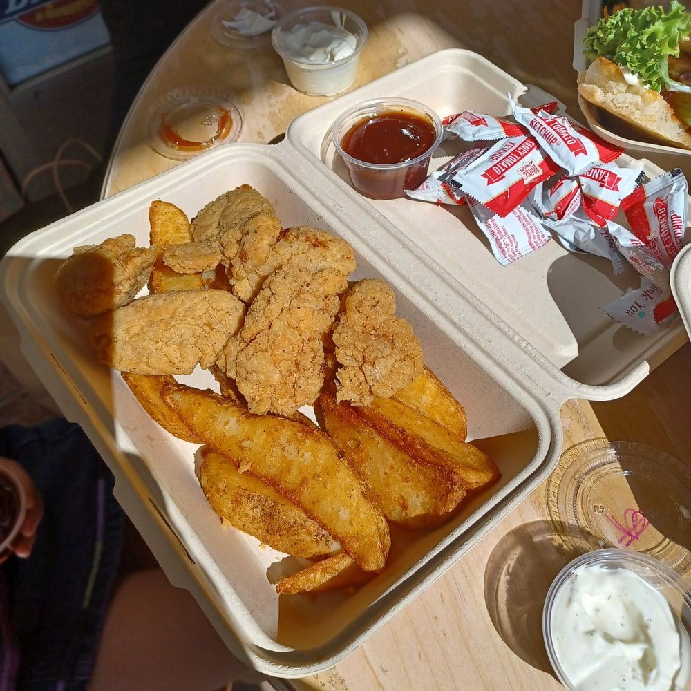 Iron Horse Deli - Chicken strip potato wedges - Burgers Near Me - Manteca, California Iron Horse Deli - Chicken strip potato wedges - Burgers Near Me - Manteca, California