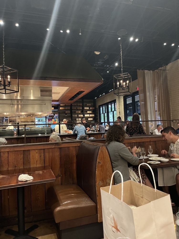 Rooster's at Southpark