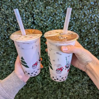 Teapioca Lounge- Alafaya Square - Taro boba tea - Bubble Tea Near Me - Oviedo, Florida