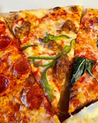 Andy's Pizza Shaw / V St. by null