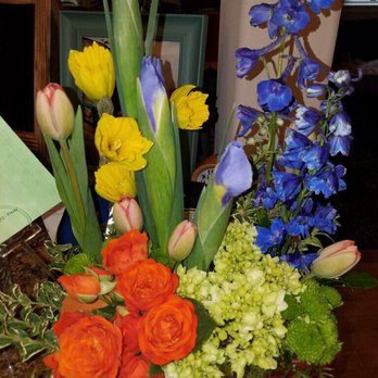 Flower World - Picture of the bouquet I sent to my friend! - Nurseries & Gardening Near Me - Snohomish, Washington