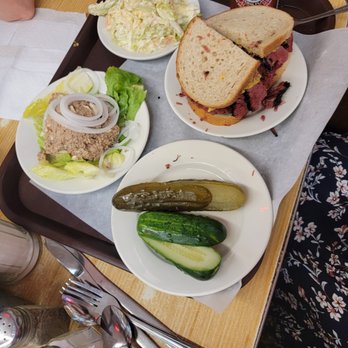 Katz's Delicatessen - Delis Near Me - New York, New York Katz's Delicatessen - Delis Near Me - New York, New York