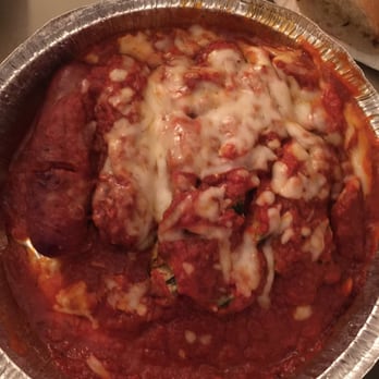 Gina's Pizza - Italian Near Me - Laguna Beach, California