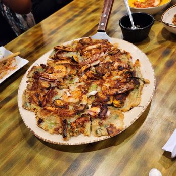 Jang Dok Dae - Scallion seafood pancake - Korean Near Me - Flushing, New York