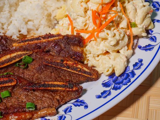 Rutt's Hawaiian Cafe & Catering West LA by null