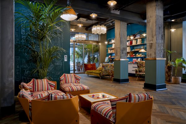 Max Brown Hotel 7th District by null