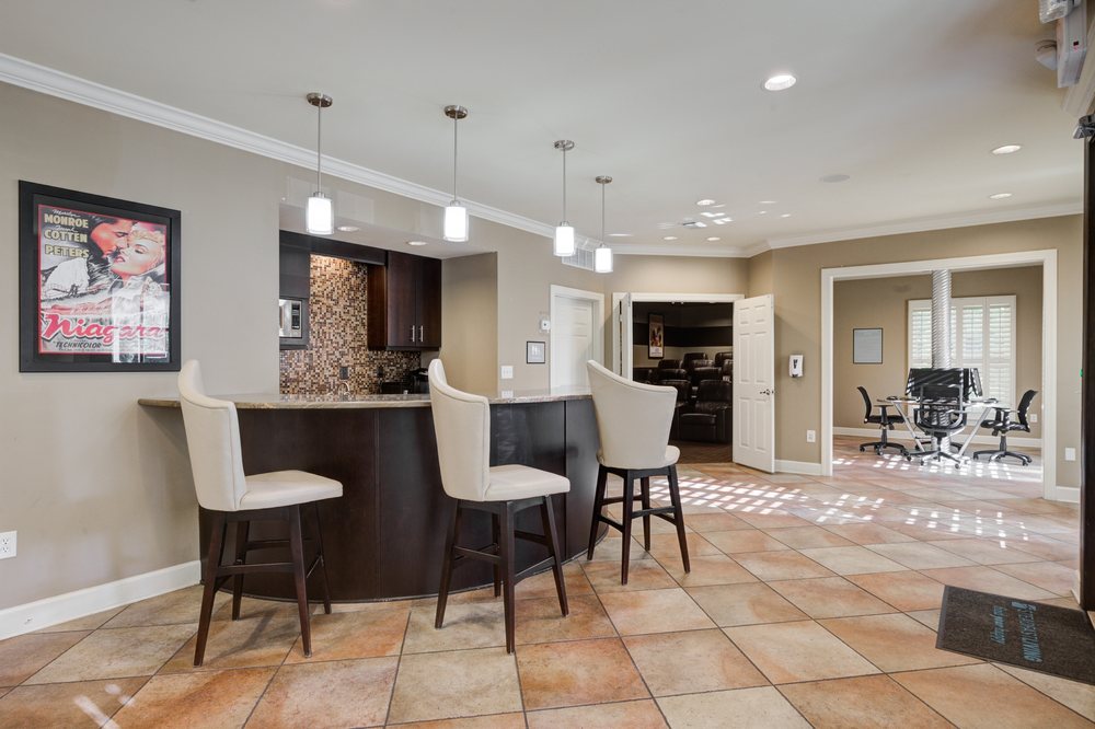 ARBORS AT BROOKFIELD Updated July 2024 131 Photos & 15 Reviews