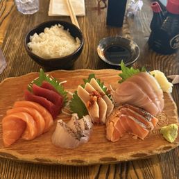 Sashimi Deluxe Sashimi Deluxe