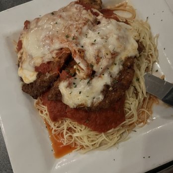 Mia Regazza - Chicken Parmigiana - Wine Bars Near Me - Marshfield, Massachusetts Mia Regazza - Chicken Parmigiana - Wine Bars Near Me - Marshfield, Massachusetts