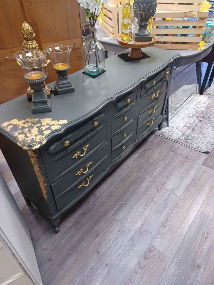 TERESA’S INTERIOR DESIGNS Updated September 2024 7123 W Greenfield