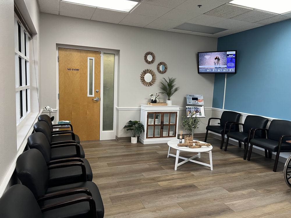 VENICE ARTHRITIS CENTER Updated August 2024 1225 Jacaranda Blvd