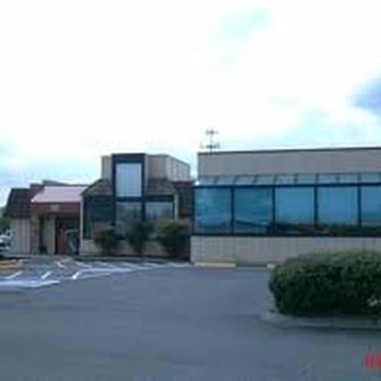 Izzys Pizza Restaurant