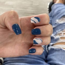 Dips & Tips Nails Spa