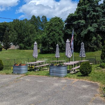 The Ripe Tomato Deli - Delis Near Me - Litchfield, Connecticut The Ripe Tomato Deli - Delis Near Me - Litchfield, Connecticut