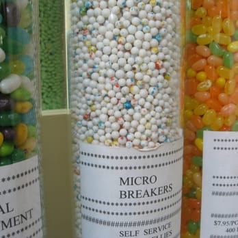 Seaside Candyman - soo cute! - Candy Stores Near Me - Seaside, Oregon