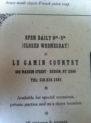 Le Gamin Country by null