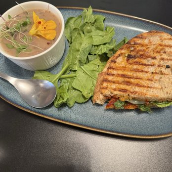 Matkat Cafe - Cafes Near Me - Oakdale, California Matkat Cafe - Cafes Near Me - Oakdale, California