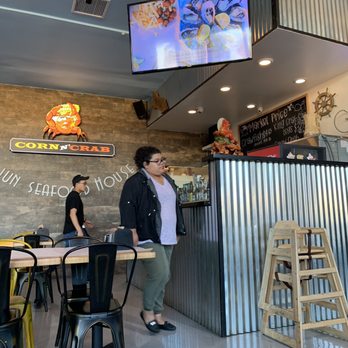 Corn N' Crab - Several screens throughout - Cajun/Creole Near Me - Canoga Park, California