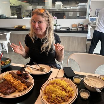 Didar Kitchen - Chicken beef and Kobideh Rice!!!!!! Babah - Persian/Iranian Near Me - Sherman Oaks, California