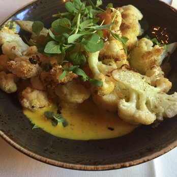 Bungalow 44 - Roast cauliflower and curry - New American Near Me - Mill Valley, California