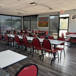 Dinos Gyros - Interior
