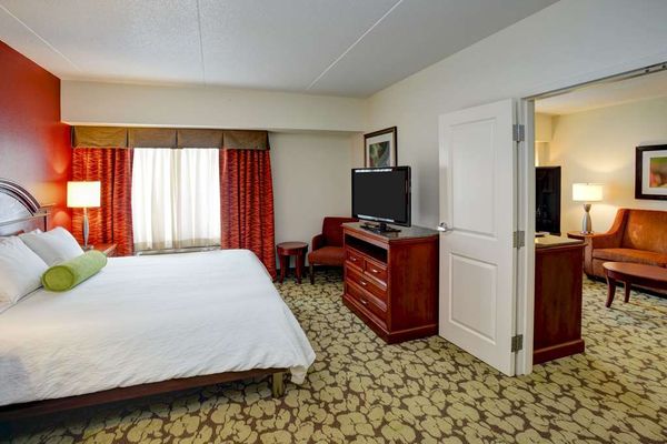 Hilton Garden Inn Chicago/Midway Airport by null