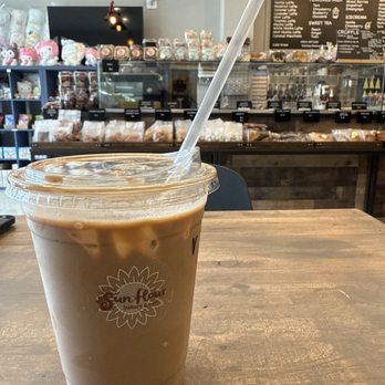 Sunflour Dessert & coffee - Iced Vanilla Latte - Desserts Near Me - Lawrenceville, Georgia