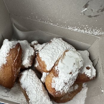 Beignet Spot - Coffee & Tea Near Me - Riverside, California