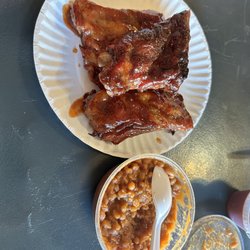 Bean's Barbecue - Snack sized ribs, bbq beans
