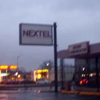 Nextel Retail Stores - Mobile Phones Near Me - Lincolnwood, Illinois Nextel Retail Stores - Mobile Phones Near Me - Lincolnwood, Illinois
