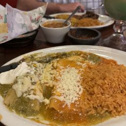 Verde enchilada, cheese enchilada with Ranchero sauce, rice, beans, chips, salsa. Verde enchilada, cheese enchilada with Ranchero sauce, rice, beans, chips, salsa.