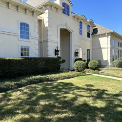 Epic Lawn Care Of DFW - Schrub trimming