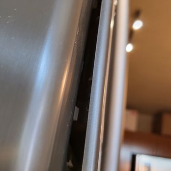 InMove - Blocked refrigerator door panel - Movers Near Me - Kirkland, Washington InMove - Blocked refrigerator door panel - Movers Near Me - Kirkland, Washington