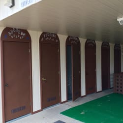 Big Sky Camp and RV Park - Separate restroom and shower facilities for Cowboys and Cowgirls available 24/7