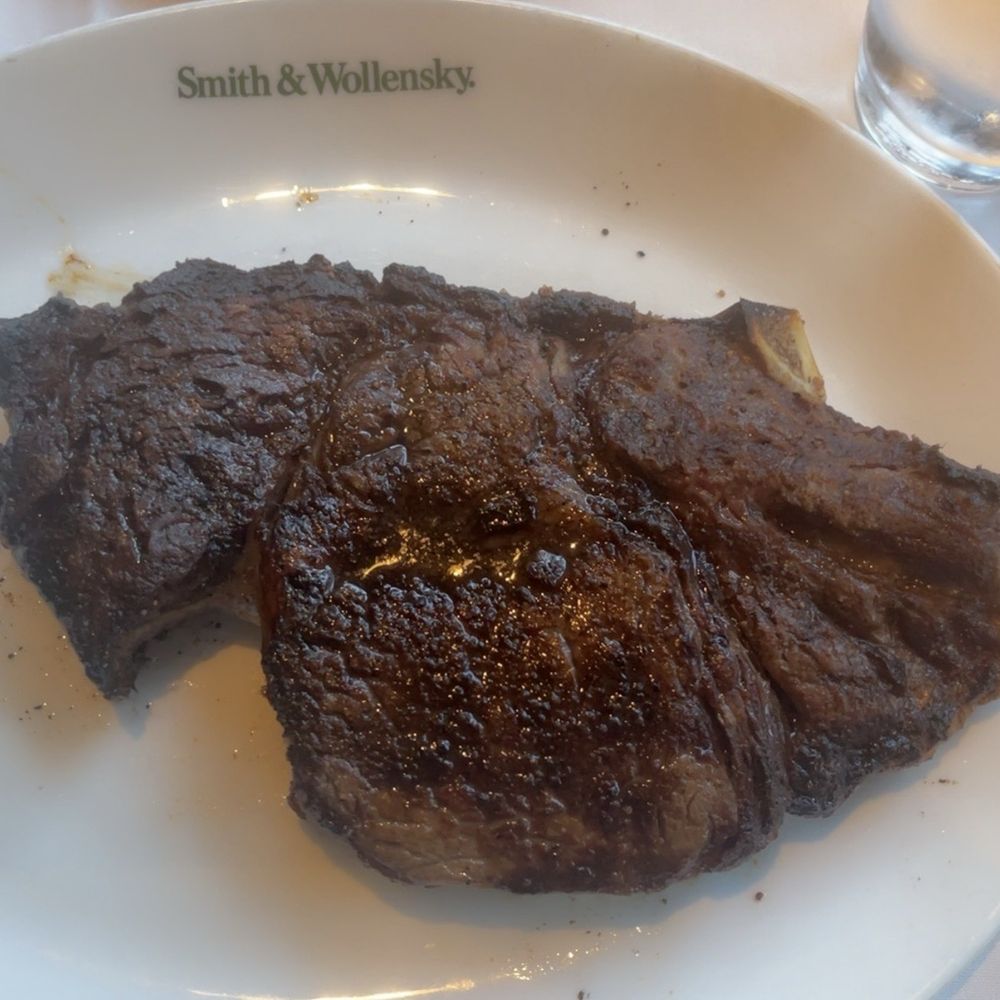 Smith & Wollensky - Chicago - Another bone-in ribeye, another disappointment. Are they even using quality meat? - Steakhouses Near Me - Chicago, Illinois Smith & Wollensky - Chicago - Another bone-in ribeye, another disappointment. Are they even using quality meat? - Steakhouses Near Me - Chicago, Illinois