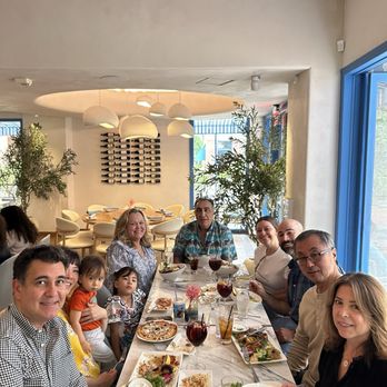 Greek Bistro - Fun lunch with family - Greek Near Me - Glendale, California Greek Bistro - Fun lunch with family - Greek Near Me - Glendale, California