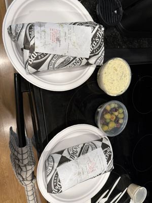 Bara's Deli by null