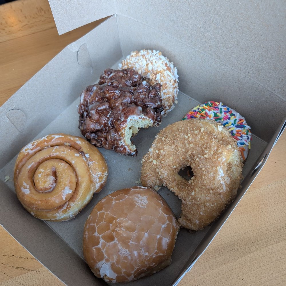 Half dozen! Very delicious. Half dozen! Very delicious.