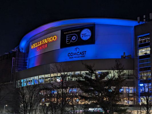 Wells Fargo Center by null