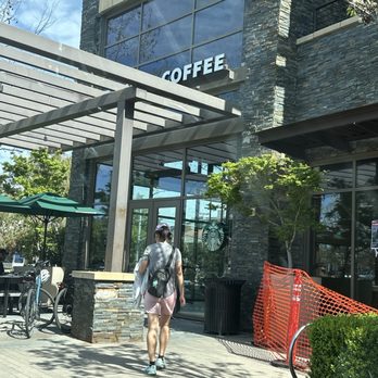 Starbucks - Coffee & Tea Near Me - Mountain View, California Starbucks - Coffee & Tea Near Me - Mountain View, California