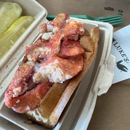 Lobster roll (8 oz)