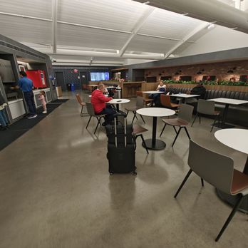 United Club - Airport Lounges Near Me - Newark, New Jersey United Club - Airport Lounges Near Me - Newark, New Jersey