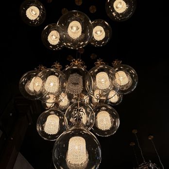 Wolf by Vanderpump at Caesars Republic Lake Tahoe - The chandelier - American Near Me - Stateline, Nevada Wolf by Vanderpump at Caesars Republic Lake Tahoe - The chandelier - American Near Me - Stateline, Nevada