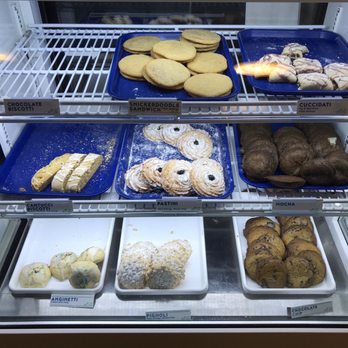 DiAnoia's Eatery - Pastry case - Delis Near Me - Pittsburgh, Pennsylvania DiAnoia's Eatery - Pastry case - Delis Near Me - Pittsburgh, Pennsylvania
