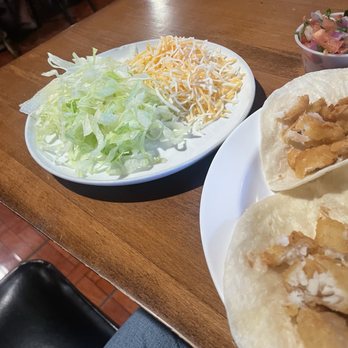 El Paraiso - Lettuce and cheese at an extra charge - Mexican Near Me - Chino Valley, Arizona