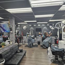 G1 Cuts - Photos of the barber shop