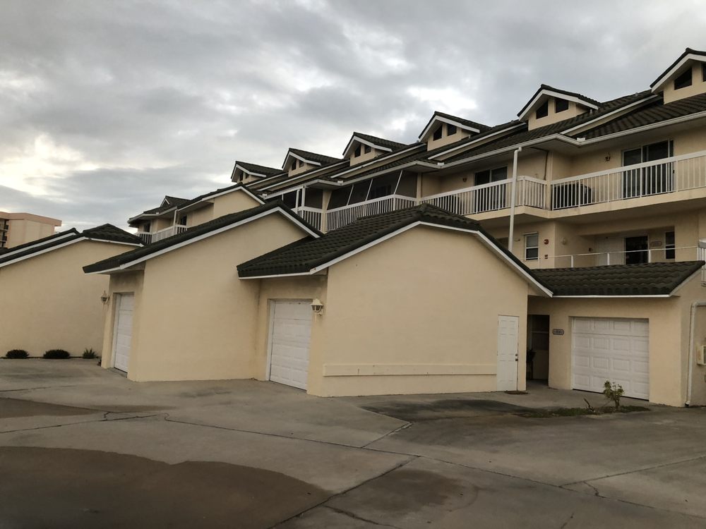 Slide of Armadillo Roofing