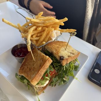 Teaspoon - Caprese Sandwich - Breakfast & Brunch Near Me - Tucson, Arizona