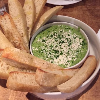 Earls Kitchen + Bar - Spinach dip - Canadian (New) Near Me - Edmonton, Alberta Earls Kitchen + Bar - Spinach dip - Canadian (New) Near Me - Edmonton, Alberta